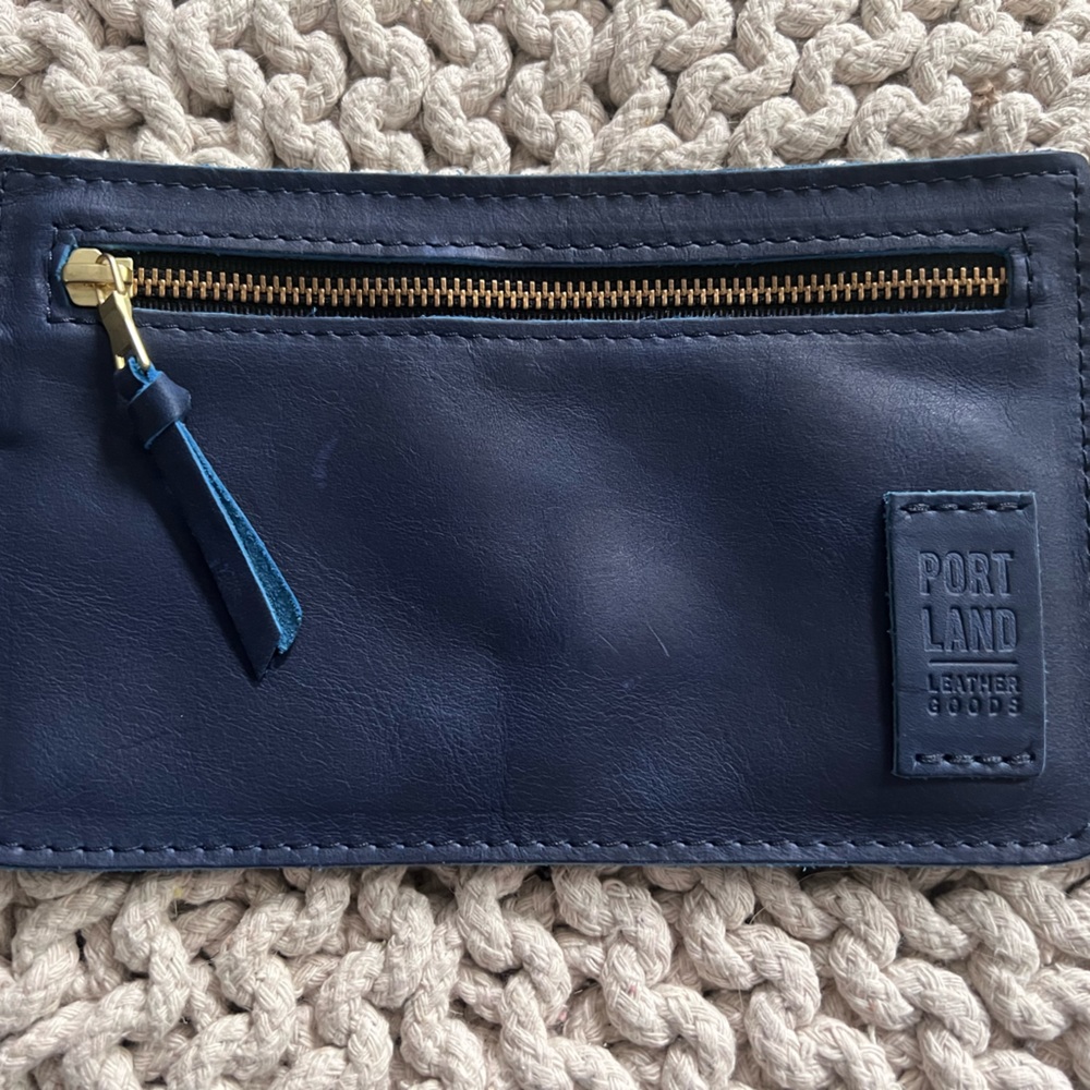 AP Portland leather Adriana pouch